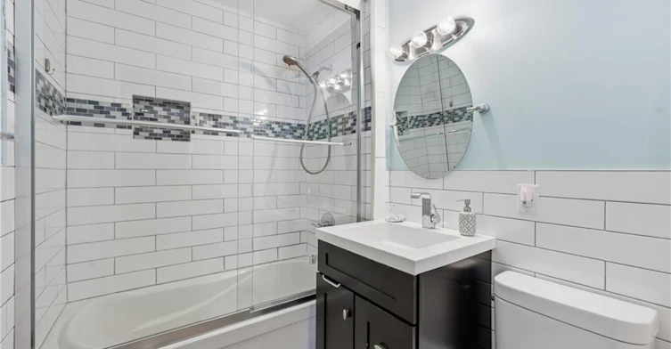31 Hunter Street, Hamilton, ON, L9H 1E5 - 11