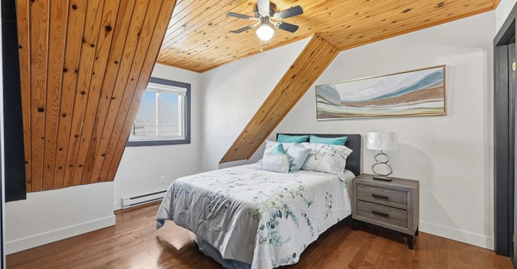 31 Hunter Street, Hamilton, ON, L9H 1E5 - 22