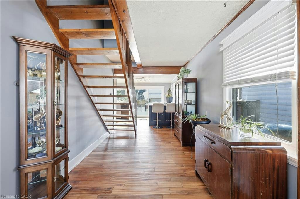 31 Hunter Street, Hamilton, ON, L9H 1E5 - 12