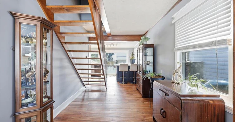 31 Hunter Street, Hamilton, ON, L9H 1E5 - 12