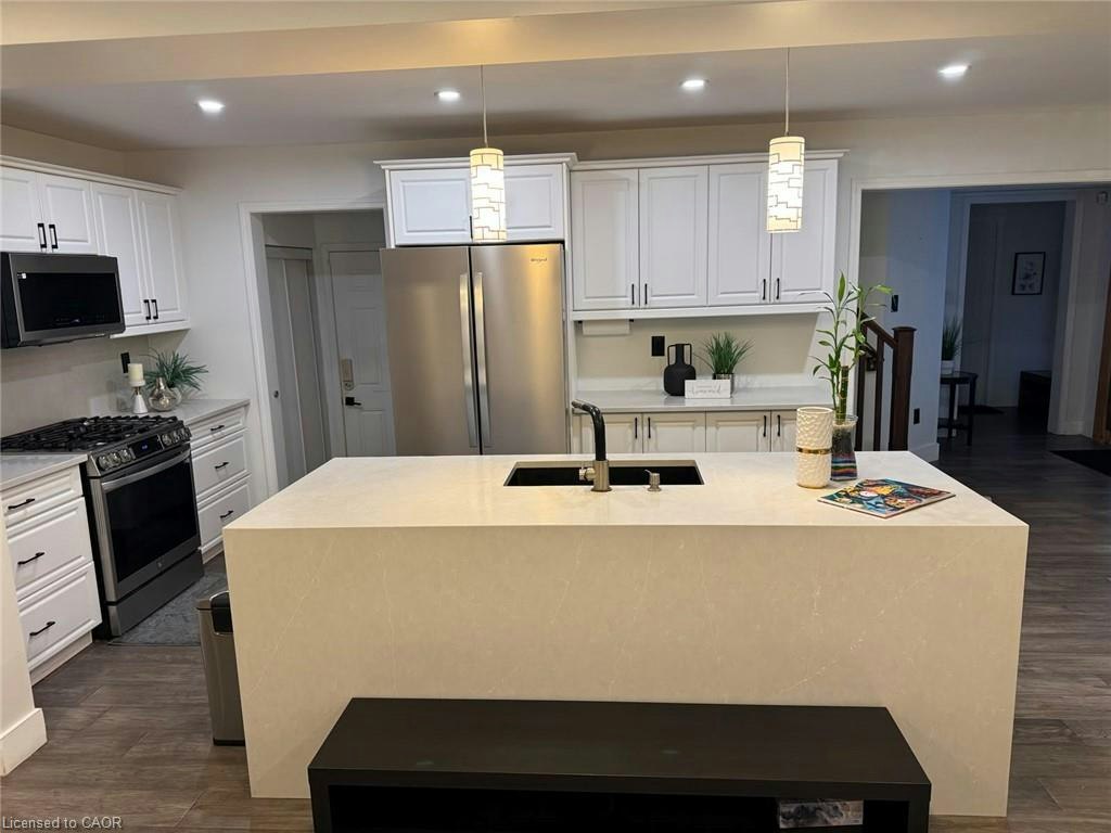 3 Ludolph Street, Kitchener, ON, N2R 0G3 - 14