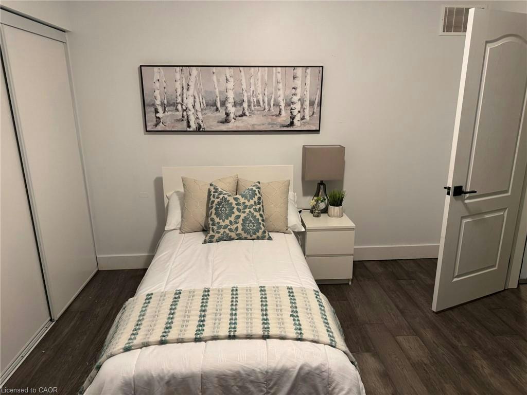 3 Ludolph Street, Kitchener, ON, N2R 0G3 - 4