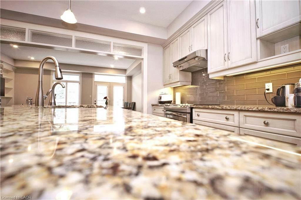 160 Oak Park Drive, Waterloo, ON, N2K 0B3 - 9