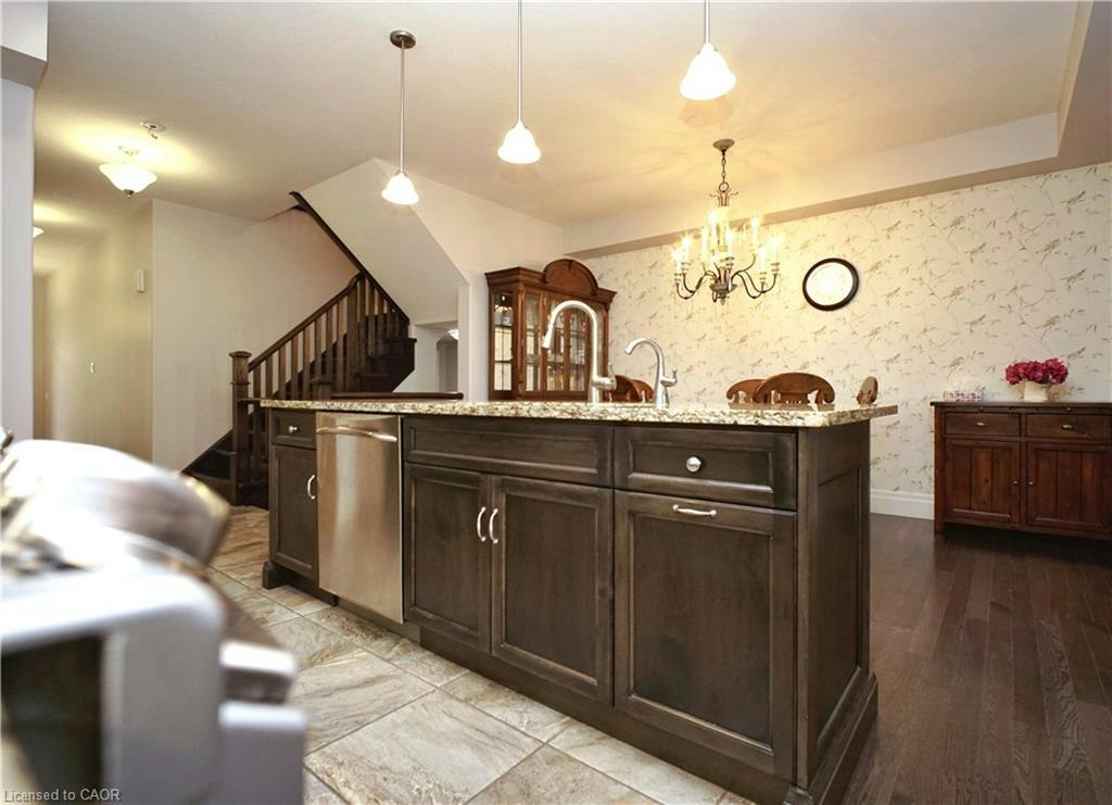 160 Oak Park Drive, Waterloo, ON, N2K 0B3 - 23