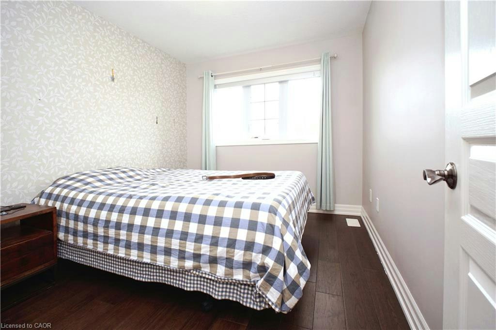 160 Oak Park Drive, Waterloo, ON, N2K 0B3 - 13