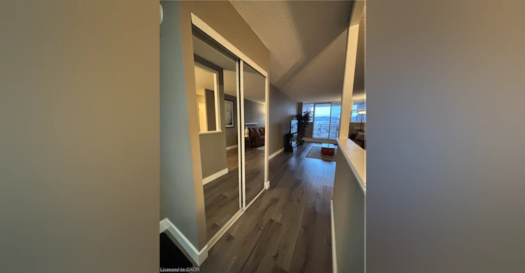 1210-975 Warwick Court, Burlington, ON, L7T 3Z7 - 8