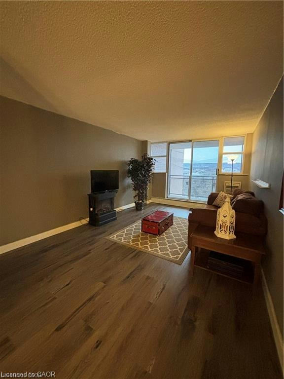 1210-975 Warwick Court, Burlington, ON, L7T 3Z7 - 14