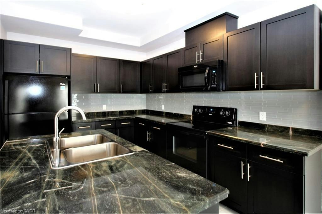 11 Sonoma Valley Crescent, Hamilton, ON, L9B 0J3 - 7