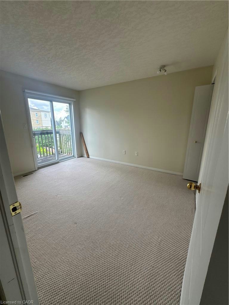 MAIN-116 Walter Street, Kitchener, ON, N2G 1S4 - 16