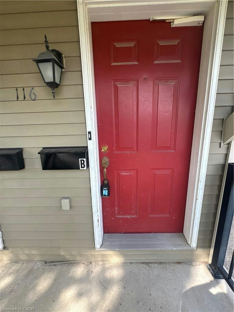 MAIN-116 Walter Street, Kitchener, ON, N2G 1S4 - 2