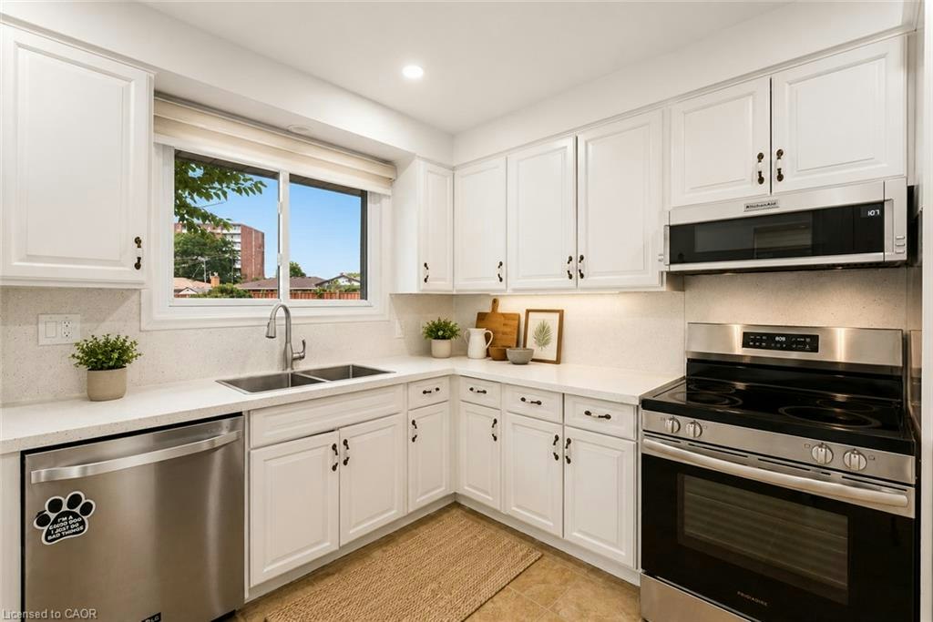 UPPER LEVEL-58 Tupper Crescent, Kitchener, ON, N2B 2X9 - 11