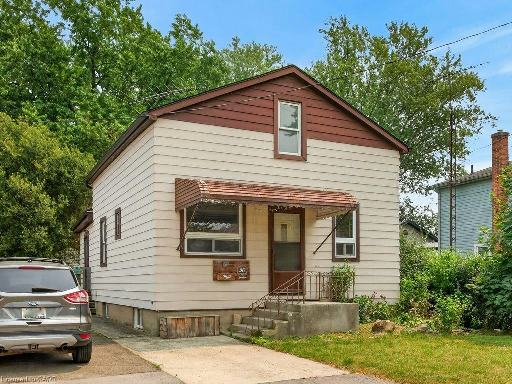 30 Northhaven Road, Welland, ON, L3C 1X1