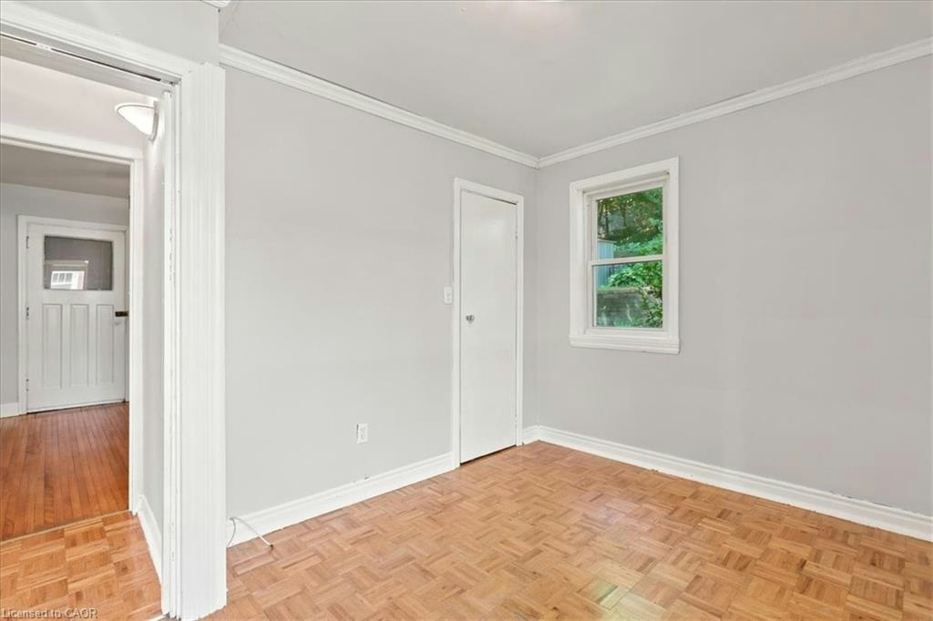 22 Ramore Street, Cambridge, ON, N1S 2P8 - 11