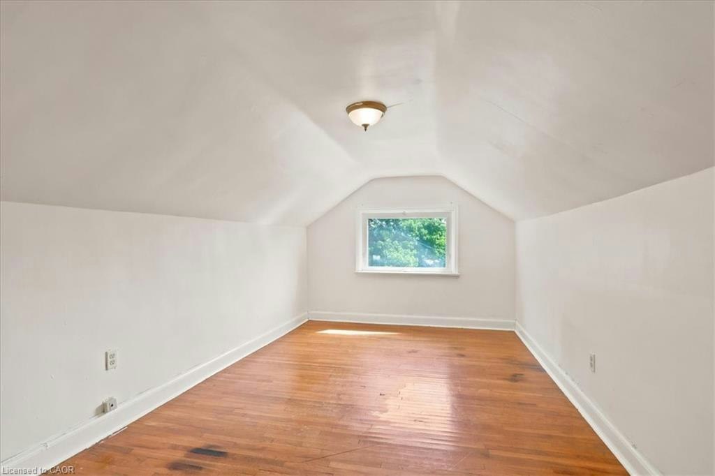 22 Ramore Street, Cambridge, ON, N1S 2P8 - 19