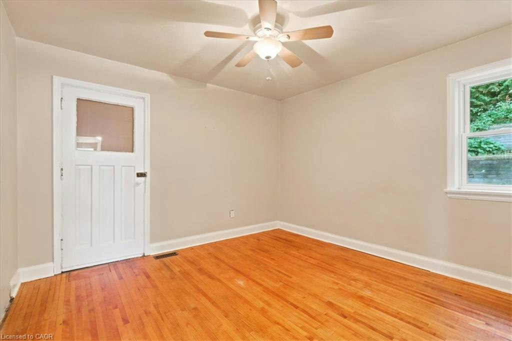 22 Ramore Street, Cambridge, ON, N1S 2P8 - 12