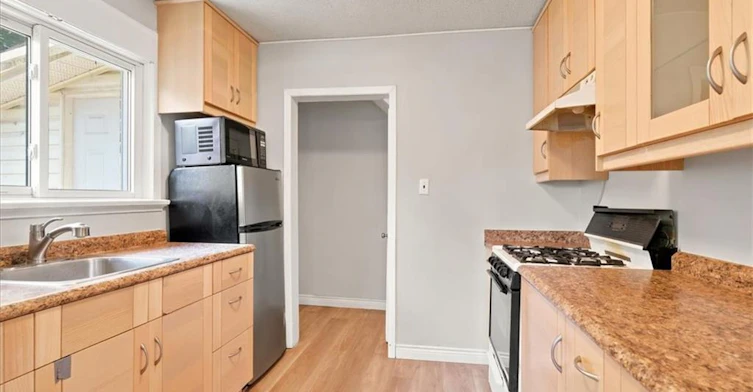 22 Ramore Street, Cambridge, ON, N1S 2P8 - 14