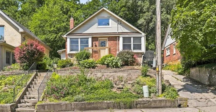 22 Ramore Street, Cambridge, ON, N1S 2P8