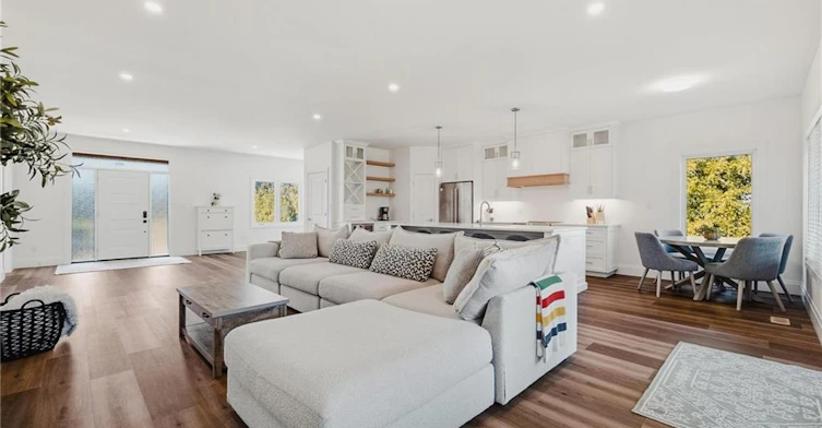 Main Level-278 Grosvenor Street S, Saugeen Shores, ON, N0H 2L0 - 24