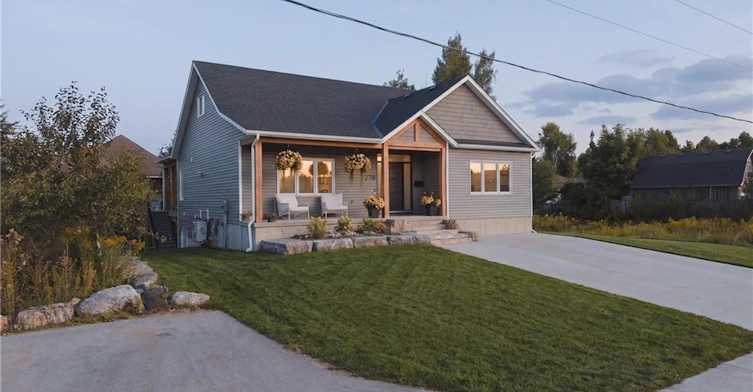 Main Level-278 Grosvenor Street S, Saugeen Shores, ON, N0H 2L0 - 2