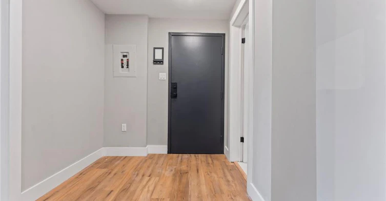 2-302 Colborne Street, Brantford, ON, N3S 3M9 - 3