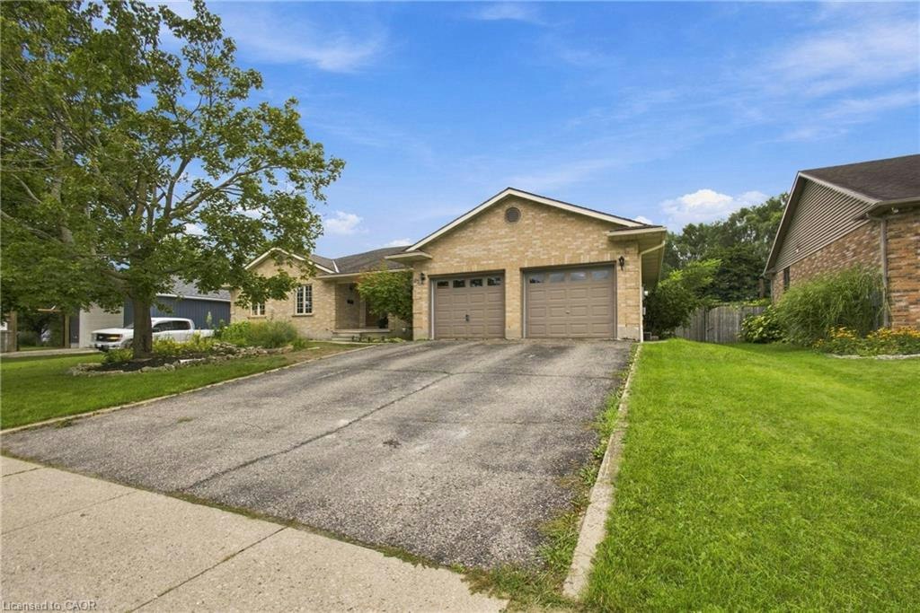 63 Oakridge Avenue, East Zorra-Tavistock, ON, N0G 1M0