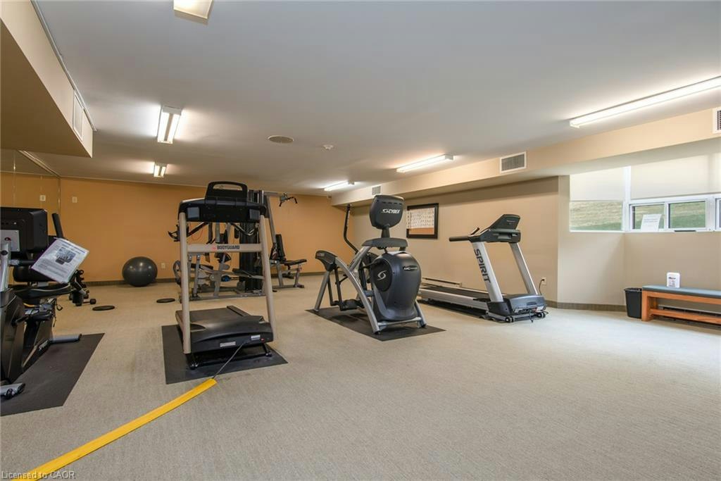 914-35 Green Valley Drive, Kitchener, ON, N2P 2A5 - 24