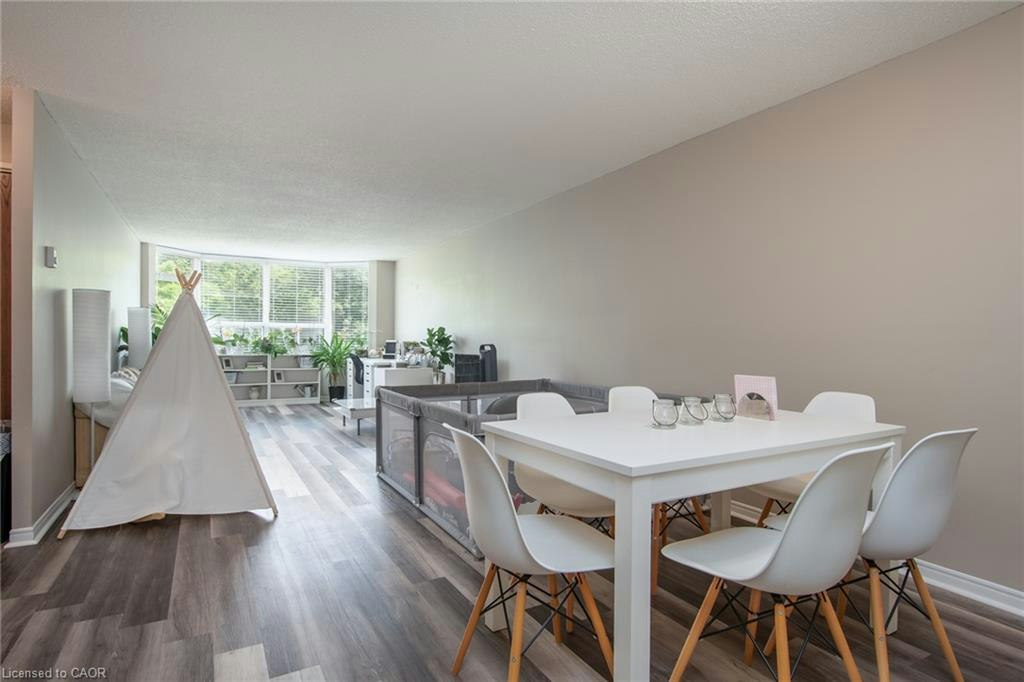 914-35 Green Valley Drive, Kitchener, ON, N2P 2A5 - 12