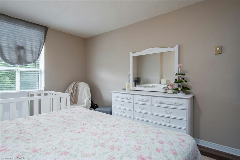 914-35 Green Valley Drive, Kitchener, ON, N2P 2A5 - 19