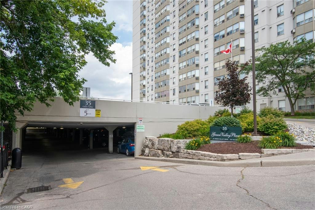 914-35 Green Valley Drive, Kitchener, ON, N2P 2A5 - 3