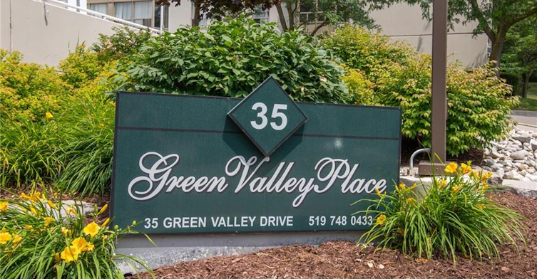 914-35 Green Valley Drive, Kitchener, ON, N2P 2A5 - 4