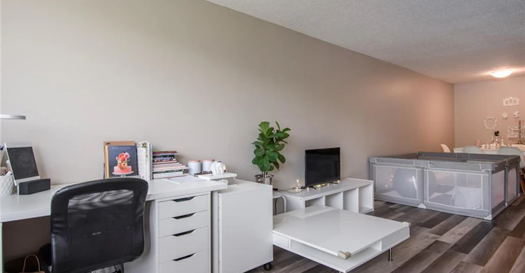 914-35 Green Valley Drive, Kitchener, ON, N2P 2A5 - 8