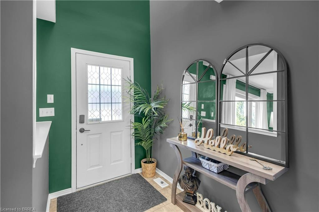 30 Stowe Terrace, Brantford, ON, N3T 6P2 - 4