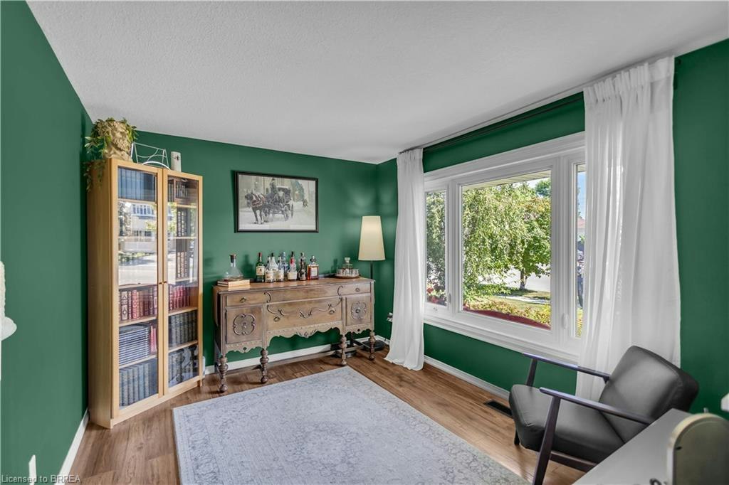 30 Stowe Terrace, Brantford, ON, N3T 6P2 - 7