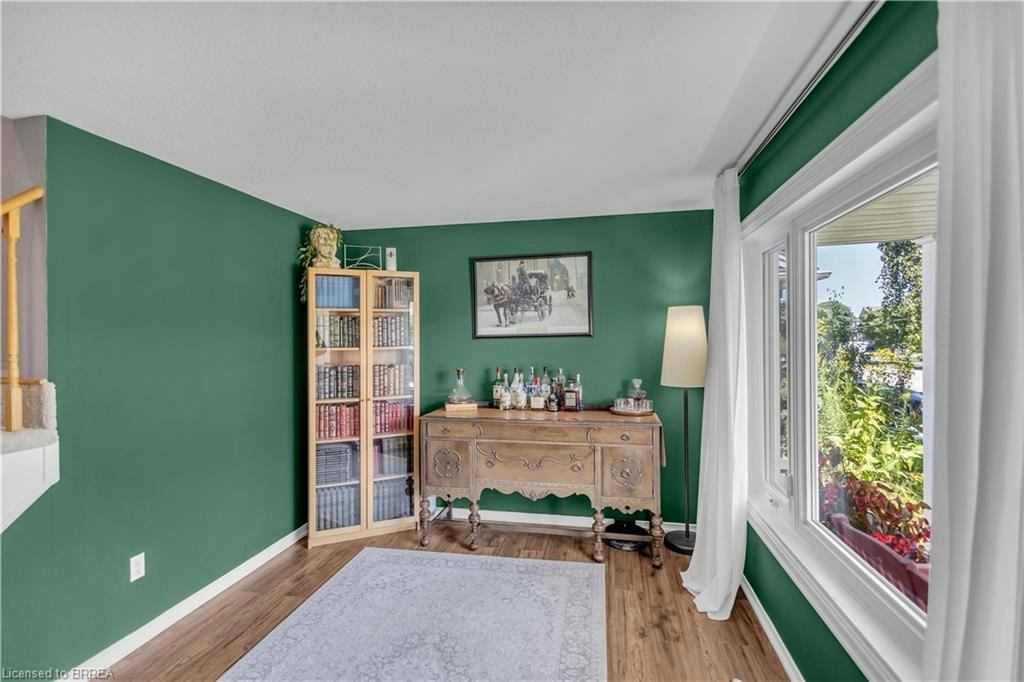 30 Stowe Terrace, Brantford, ON, N3T 6P2 - 6