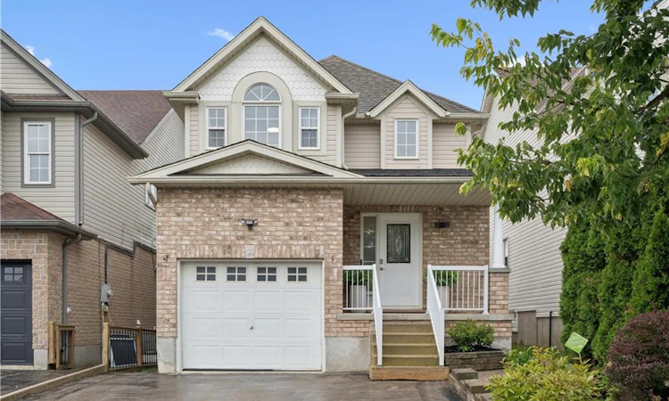 63 Red Clover Crescent