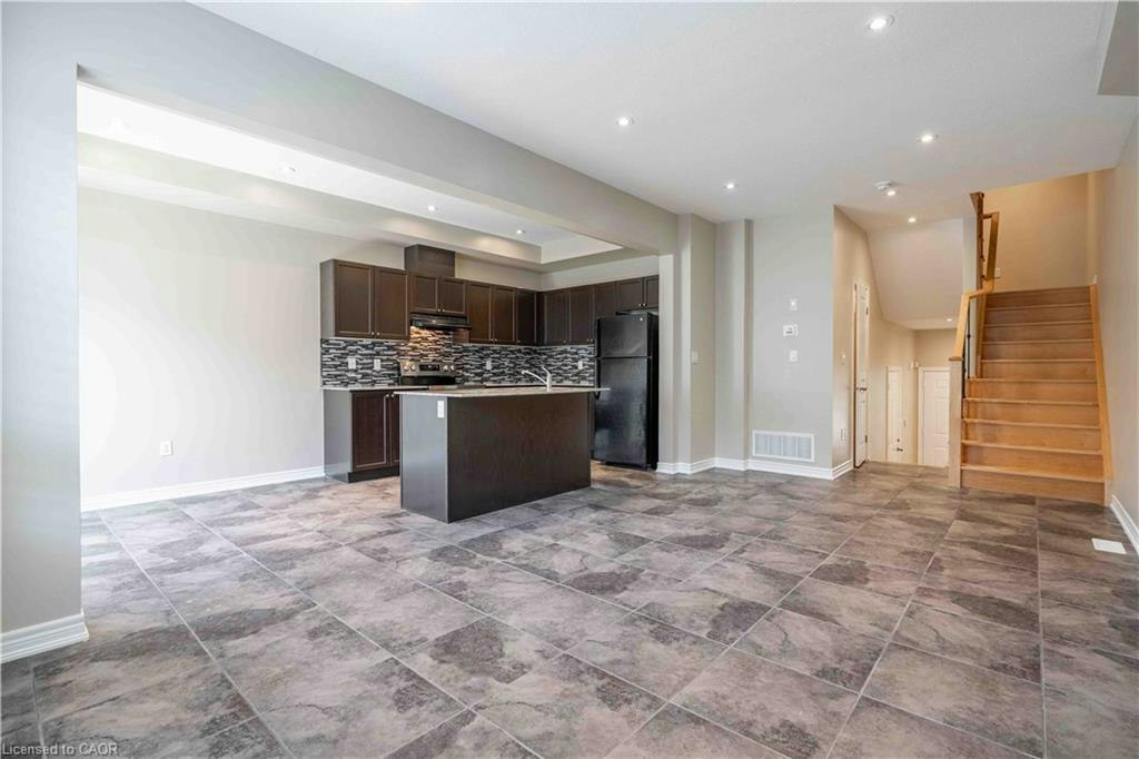 134 Palacebeach Trail, Hamilton, ON, L8E 0C3 - 6