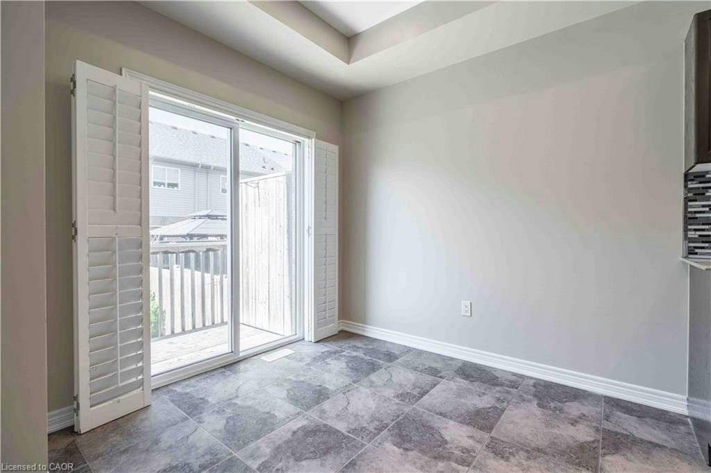 134 Palacebeach Trail, Hamilton, ON, L8E 0C3 - 8