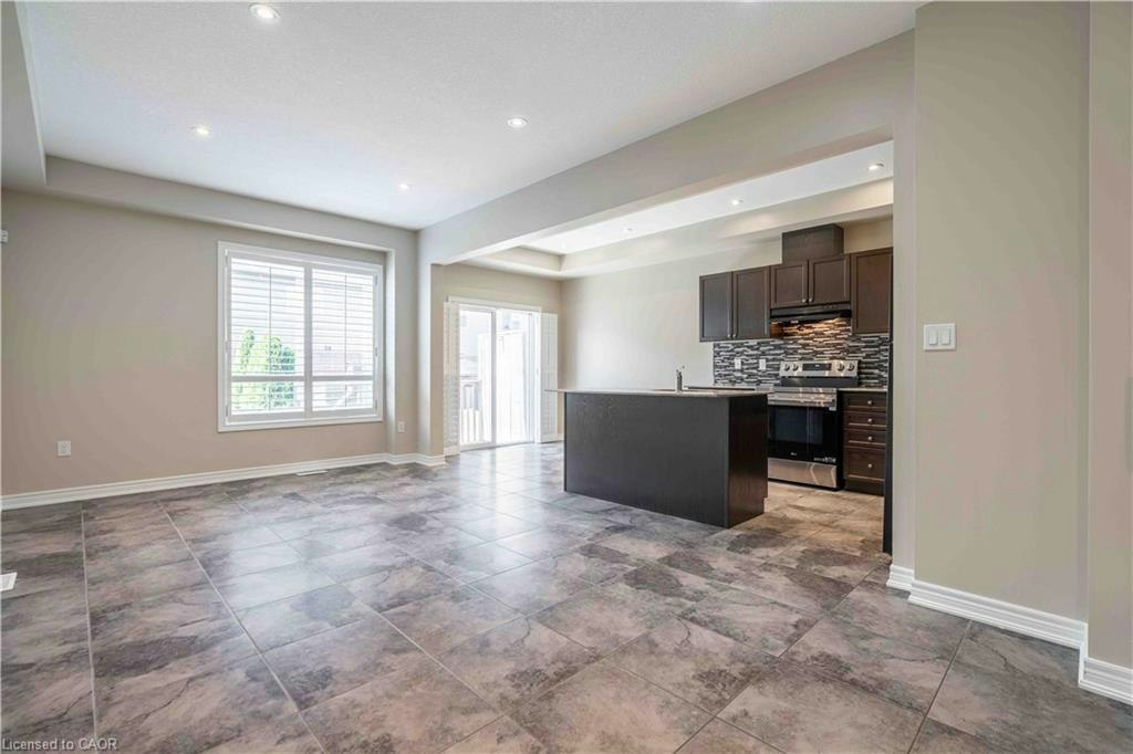 134 Palacebeach Trail, Hamilton, ON, L8E 0C3 - 3