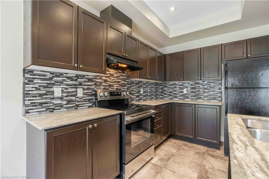 134 Palacebeach Trail, Hamilton, ON, L8E 0C3 - 11