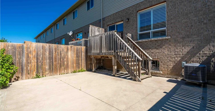 134 Palacebeach Trail, Hamilton, ON, L8E 0C3 - 31
