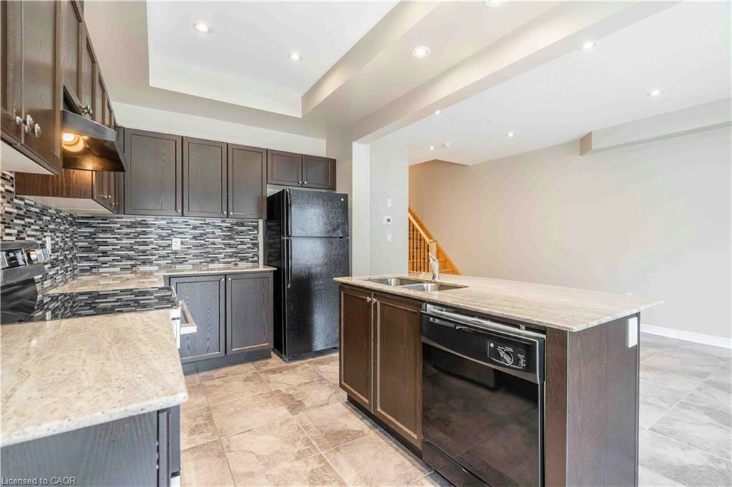 134 Palacebeach Trail, Hamilton, ON, L8E 0C3 - 10