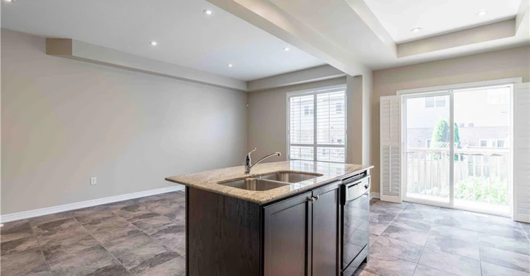 134 Palacebeach Trail, Hamilton, ON, L8E 0C3 - 14