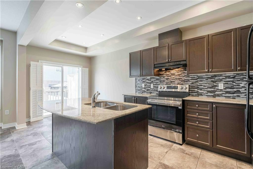 134 Palacebeach Trail, Hamilton, ON, L8E 0C3 - 13