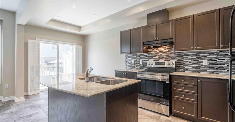 134 Palacebeach Trail, Hamilton, ON, L8E 0C3 - 13