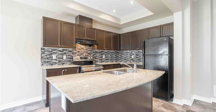 134 Palacebeach Trail, Hamilton, ON, L8E 0C3 - 12