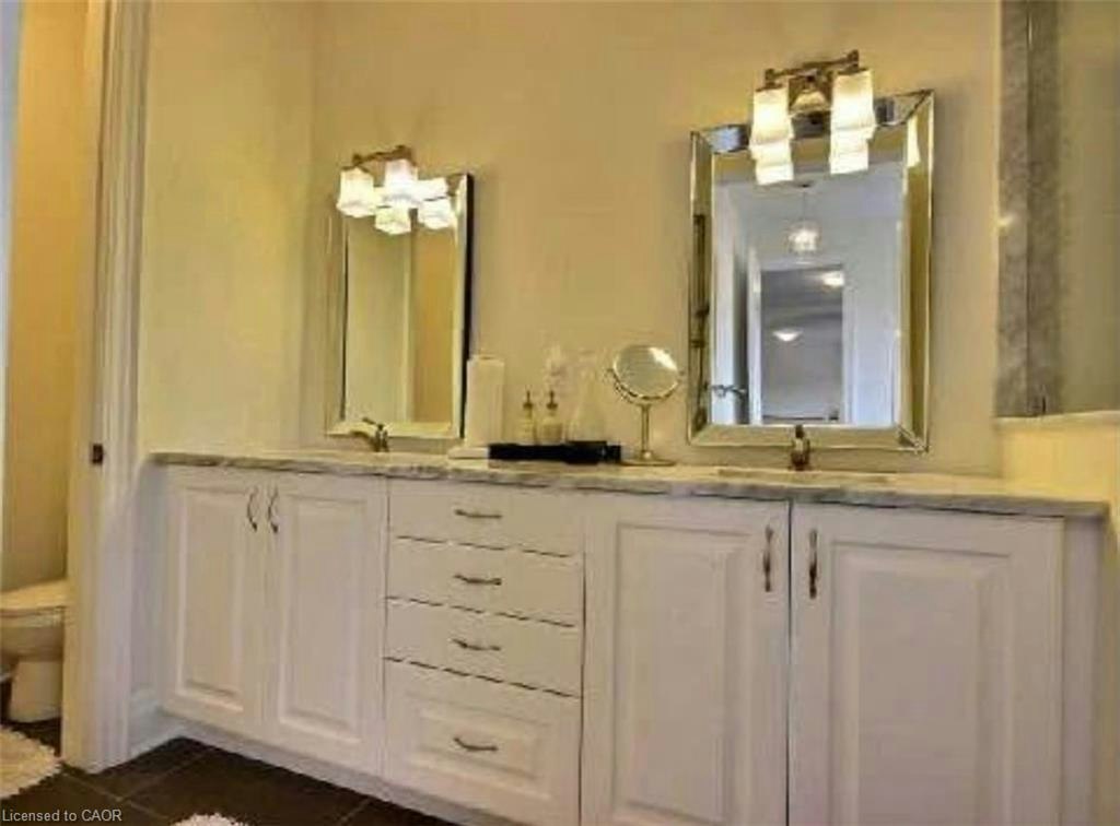 Upper-55 Apple Drive, Cambridge, ON, N3C 0E7 - 16
