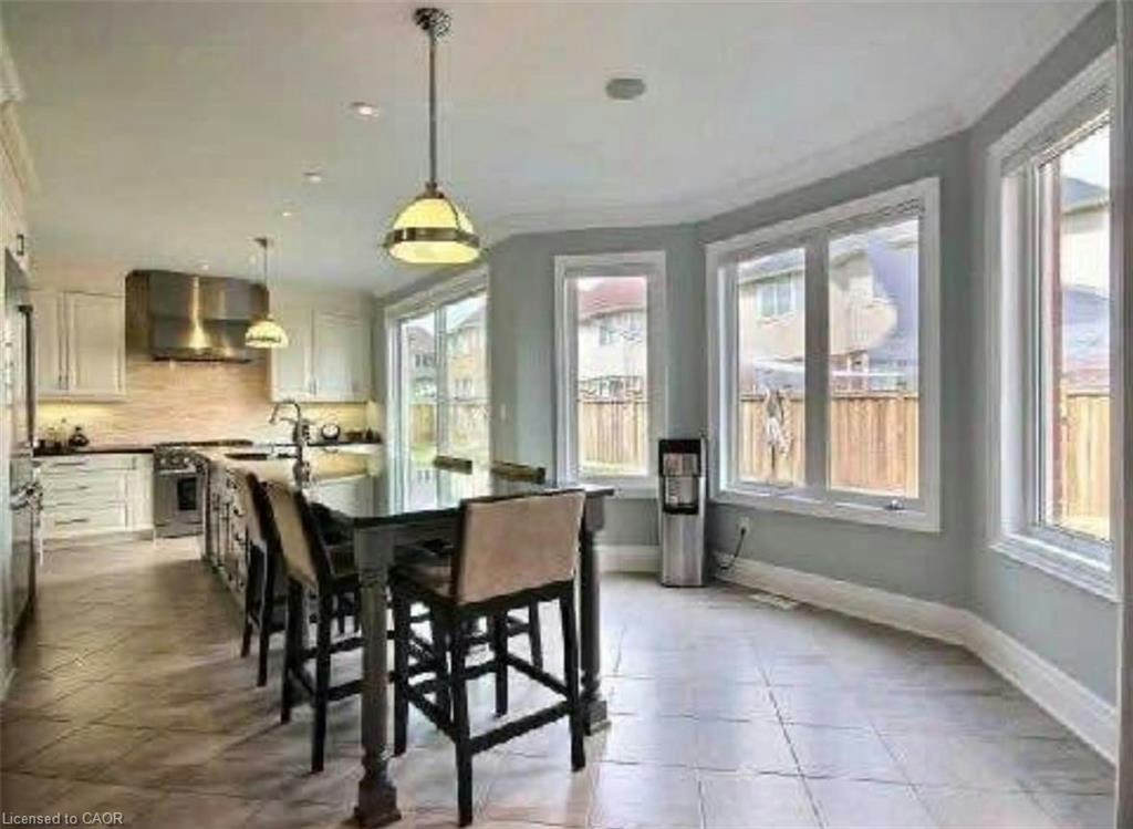Upper-55 Apple Drive, Cambridge, ON, N3C 0E7 - 4