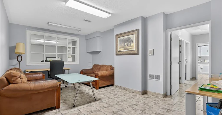 43 Dupont Street E, Waterloo, ON, N2J 2G8 - 8