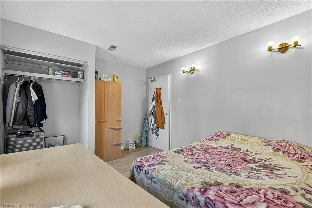 43 Dupont Street E, Waterloo, ON, N2J 2G8 - 19