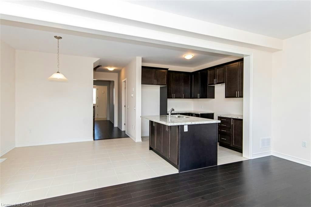 14 Cooley Grove, Hamilton, ON, L9K 0J7 - 13